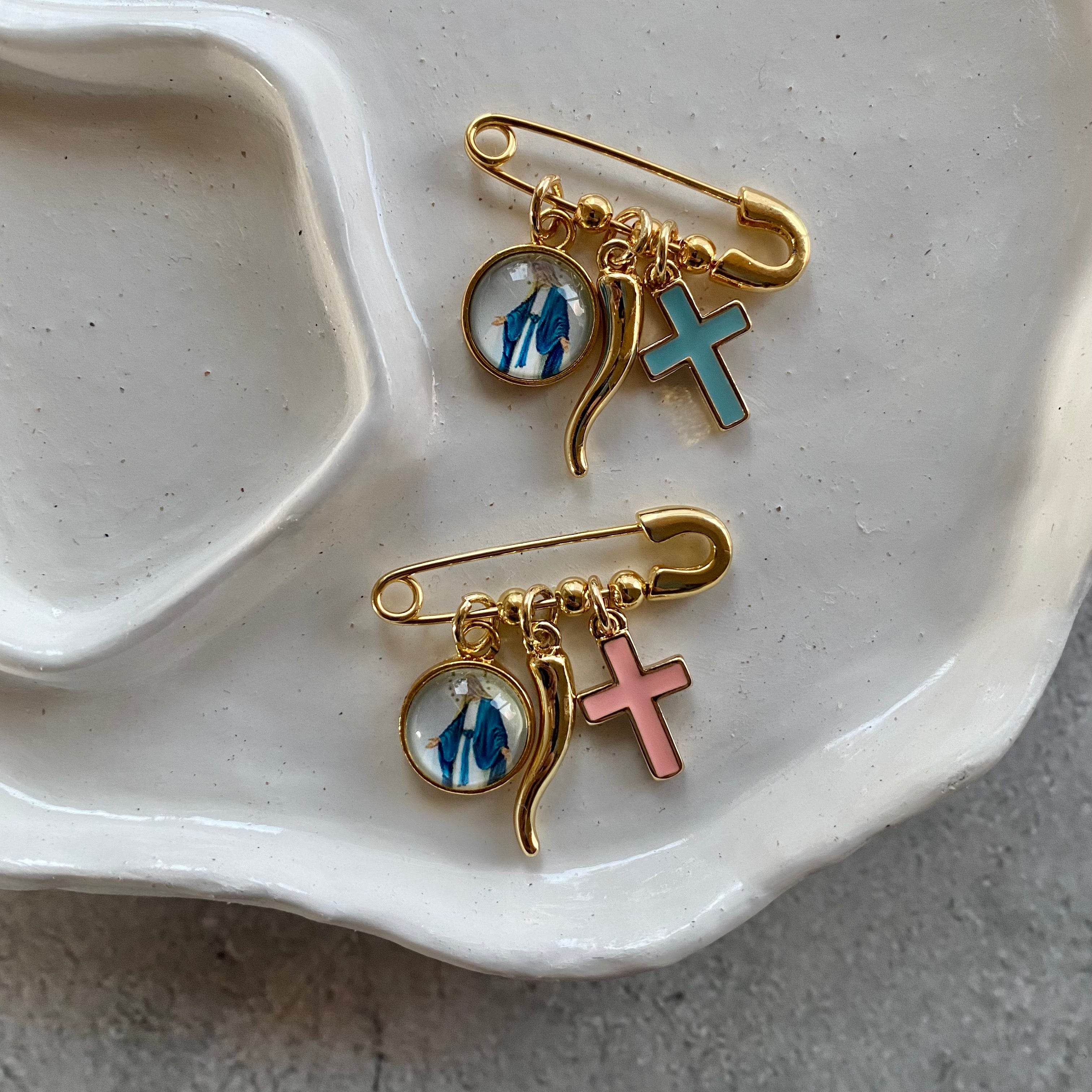 Italian Catholic Protection Pin